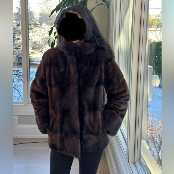 MINK FUR COAT -North Pole Furs- Original Authentic Mink fur in chocolate brown. - Picture 2 of 5